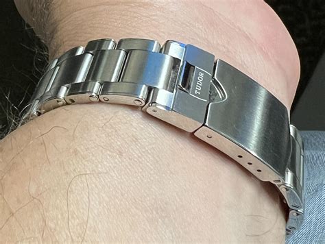 Uncle Seiko half link for the Tudor BB58 bracelet.